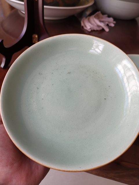 古玩陶瓷清代，豆青釉盤(pán)，一對(duì)拍賣(mài)，當(dāng)前價(jià)格1666元