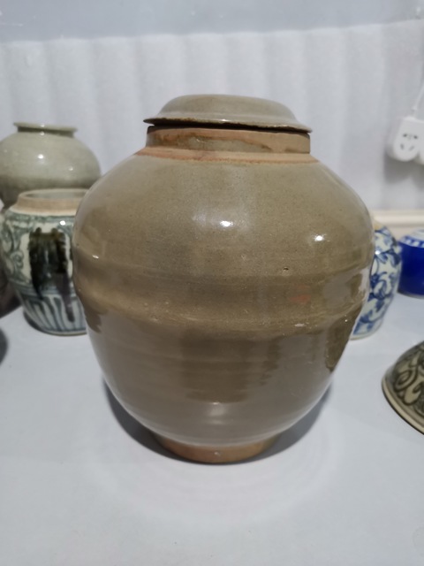 古玩陶瓷明晚清早期龍泉大罐拍賣,當前價格388元