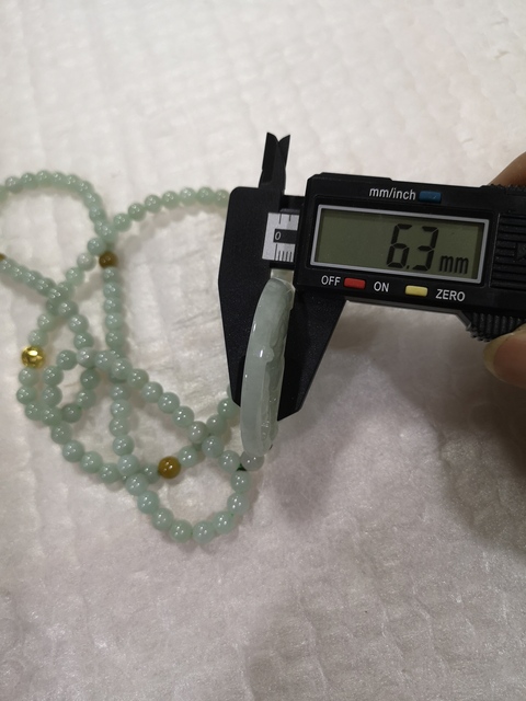 古玩玉器觀音拍賣,當前價格850元
