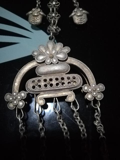 古玩雜項(xiàng)衣襟銀掛飾拍賣(mài),當(dāng)前價(jià)格666元