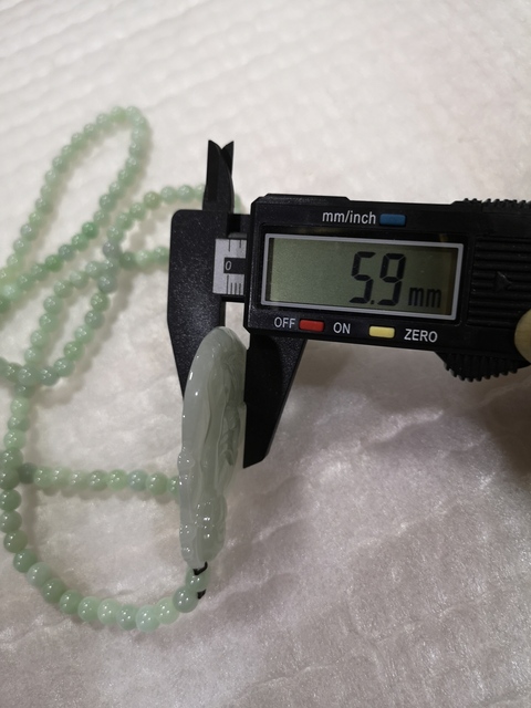 古玩玉器觀音拍賣,當前價格850元