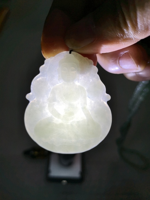 古玩玉器觀音拍賣,當前價格850元