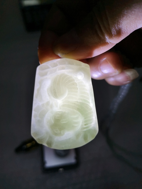 古玩玉器帶保真卡虎牌子拍賣，當前價格850元