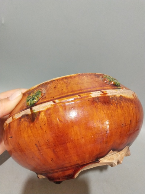 古玩陶瓷清代，三彩三足爐拍賣，當前價格2222元