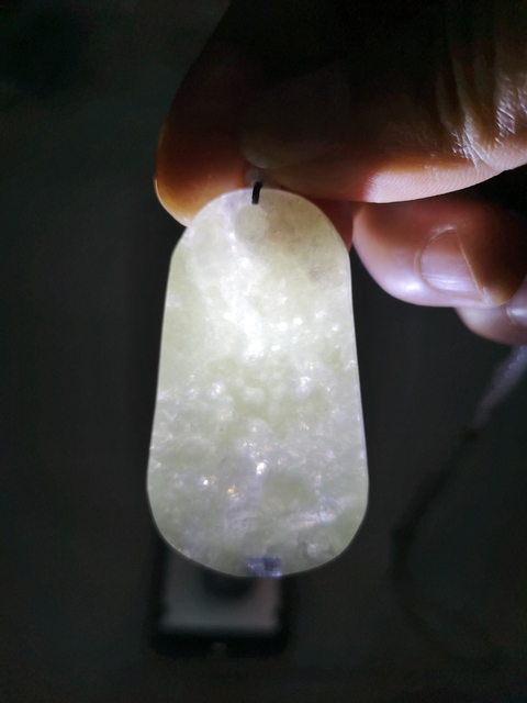 古玩玉器山水牌子拍賣，當前價格680元