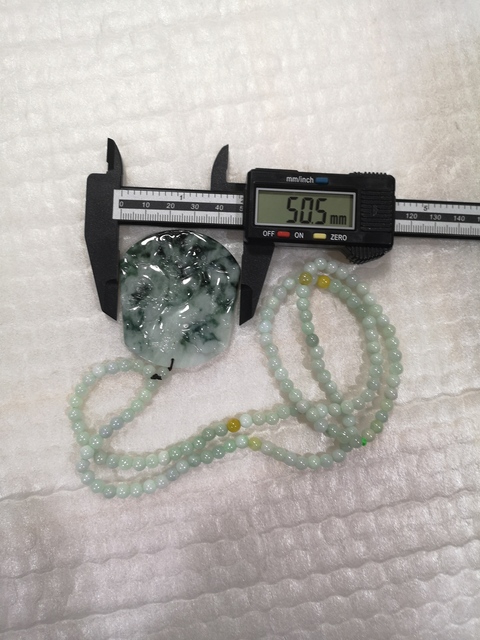 古玩玉器山水牌子拍賣,當前價格680元