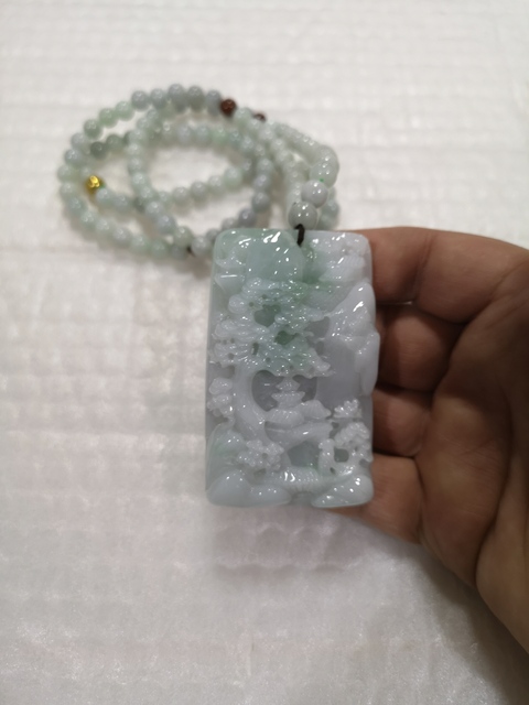 古玩玉器山水牌子拍賣，當(dāng)前價(jià)格2600元