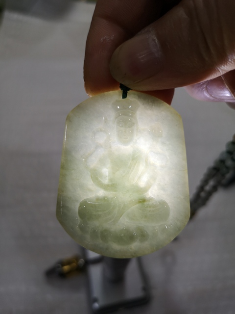 古玩玉器觀音拍賣,當前價格450元