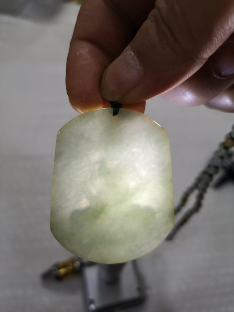 古玩玉器觀音拍賣,當前價格450元