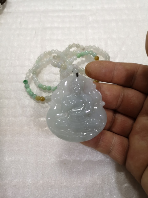 古玩玉器觀音拍賣,當前價格680元
