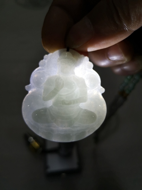 古玩玉器觀音拍賣,當前價格680元