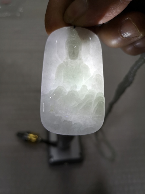 古玩玉器觀音拍賣,當前價格580元
