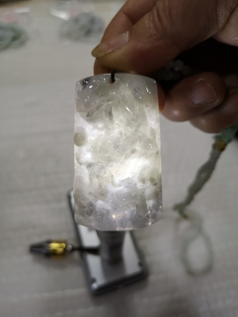 古玩玉器龍牌子拍賣(mài)，當(dāng)前價(jià)格580元