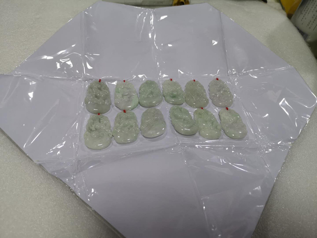 古玩玉器12生肖吊墜拍賣,當前價格680元