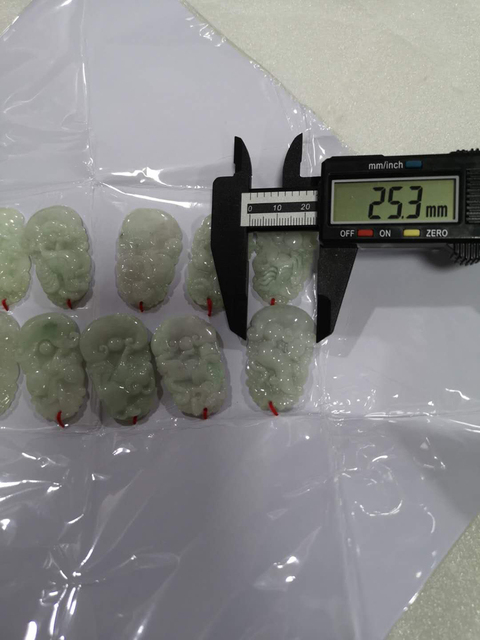 古玩玉器12生肖吊墜拍賣,當前價格680元