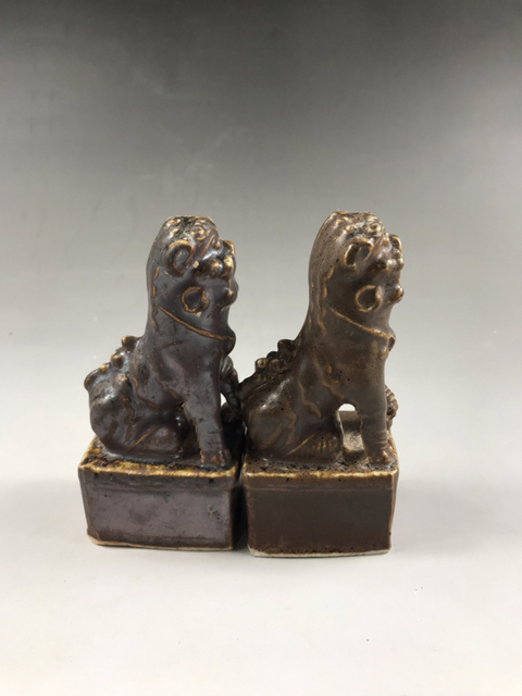 古玩陶瓷醬釉獅子塑像拍賣，當前價格3500元