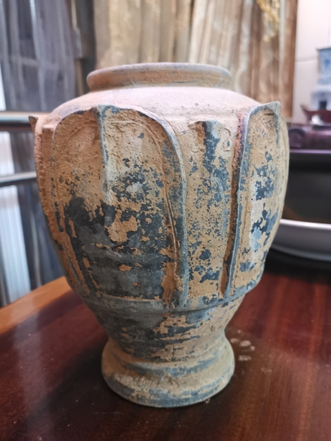 古玩陶瓷宋代，蓮瓣紋罐拍賣，當前價格3500元