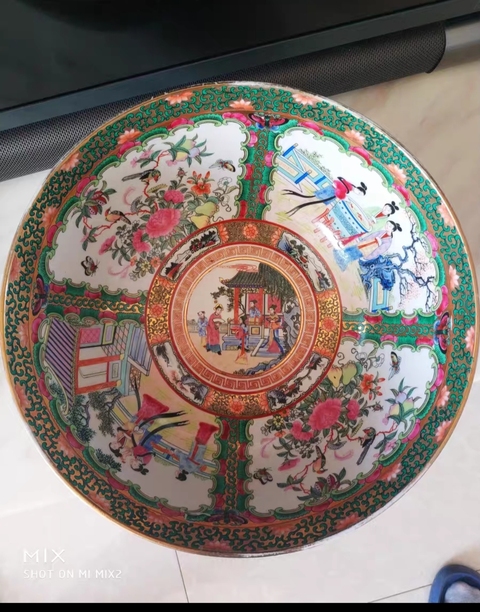古玩陶瓷(精品)描金開窗人物花鳥廣彩碗拍賣,當前價格2580元