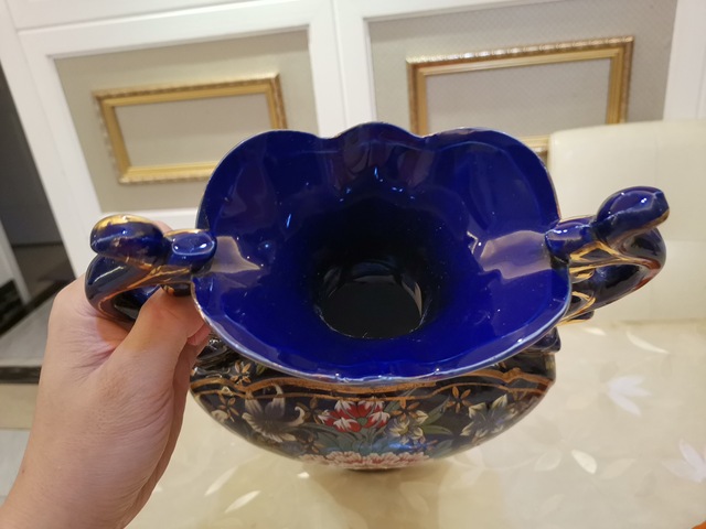 古玩陶瓷花卉紋大瓶拍賣，當前價格3000元