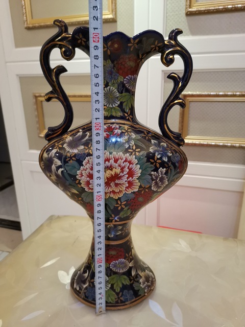 古玩陶瓷花卉紋大瓶拍賣，當前價格3000元