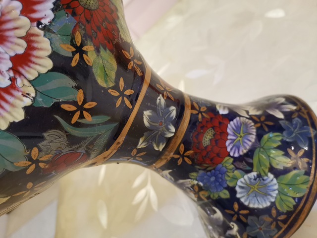 古玩陶瓷花卉紋大瓶拍賣，當前價格3000元