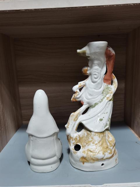 古玩陶瓷創匯時期人物塑像拍賣，當前價格980元