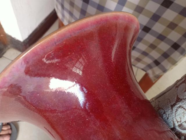 古玩陶瓷霽紅釉大瓶拍賣,當前價格10000元