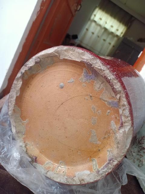 古玩陶瓷霽紅釉大瓶拍賣,當前價格10000元