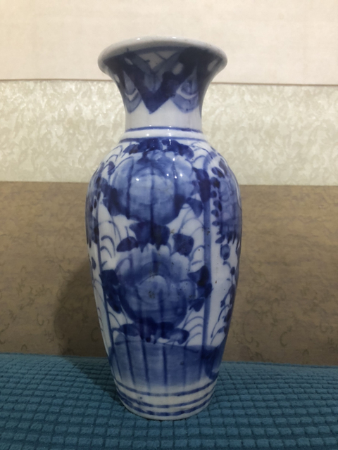 古玩陶瓷青花花卉紋瓜棱瓶拍賣，當前價格980元