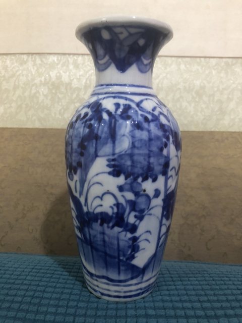 古玩陶瓷青花花卉紋瓜棱瓶拍賣，當前價格980元