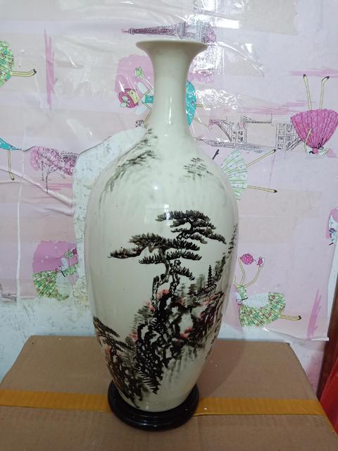 古玩陶瓷山水紋長(zhǎng)頸撇口瓶拍賣，當(dāng)前價(jià)格488元