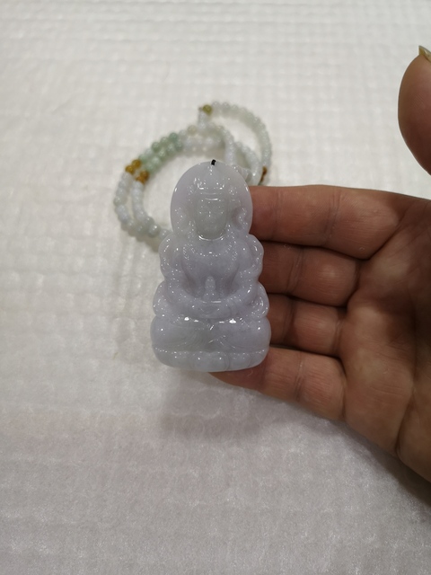 古玩玉器翡翠觀音拍賣,當前價格680元