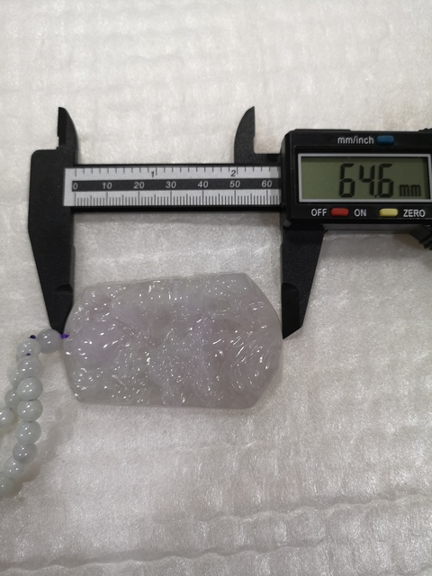 古玩玉器山水牌子拍賣，當前價格1200元