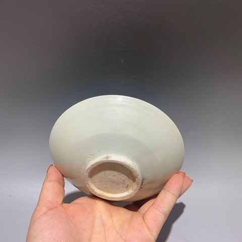古玩陶瓷白釉碗拍賣，當前價格8888元