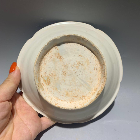 古玩陶瓷白釉花口碗拍賣，當前價格7888元