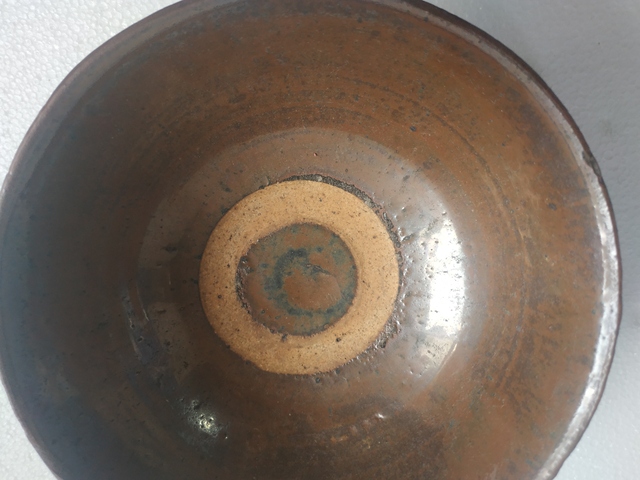 古玩陶瓷清代磁州窯醬釉碗拍賣,當前價格199元