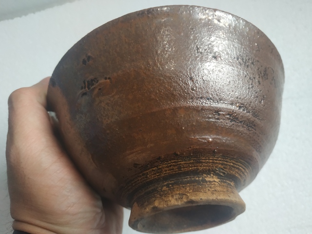 古玩陶瓷清代磁州窯醬釉碗拍賣,當前價格199元
