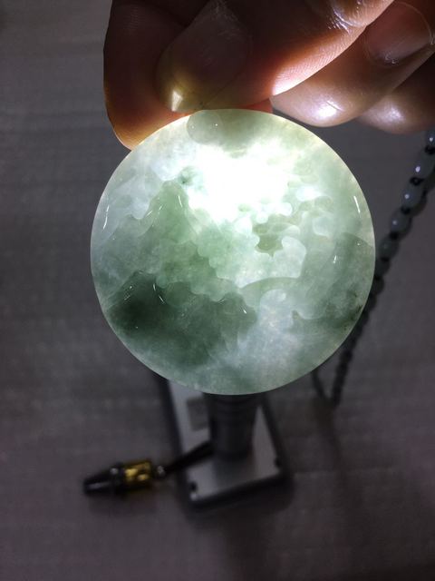 古玩玉器山水牌子拍賣，當前價格680元