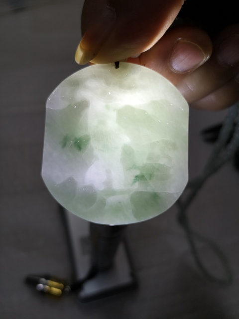 古玩玉器山水牌子拍賣,當前價格680元
