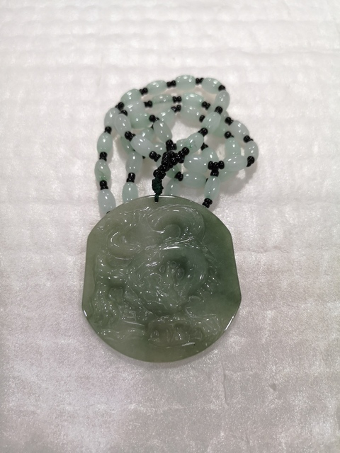 古玩玉器龍牌子拍賣,當前價格450元