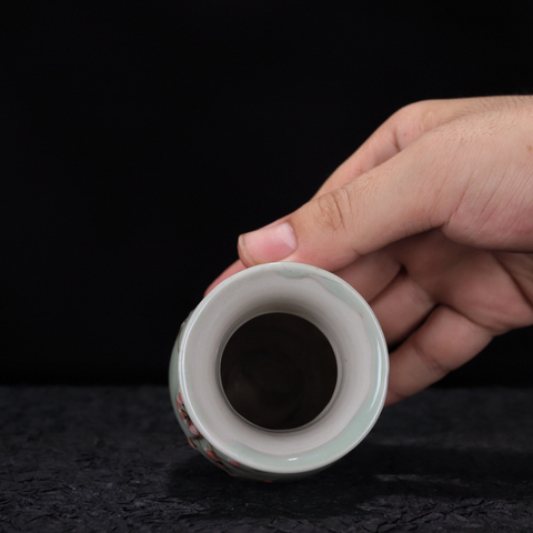 古玩陶瓷劉彭25期:晚清-豆青釉花卉紋賞瓶拍賣，當前價格2368元