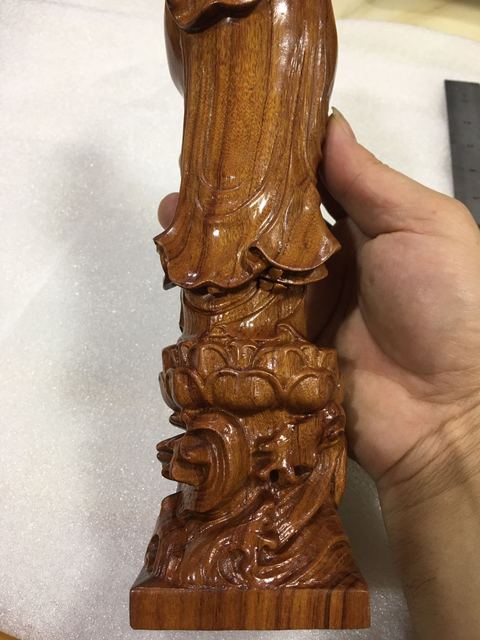 古玩雜項花梨木雕觀音拍賣，當前價格450元