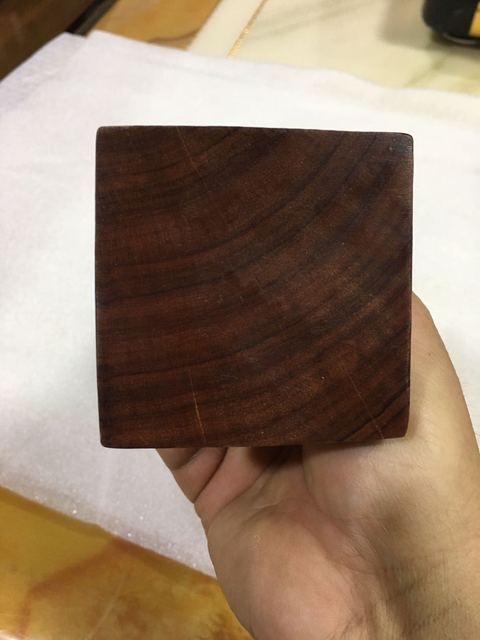 古玩雜項花梨木雕觀音拍賣，當前價格450元