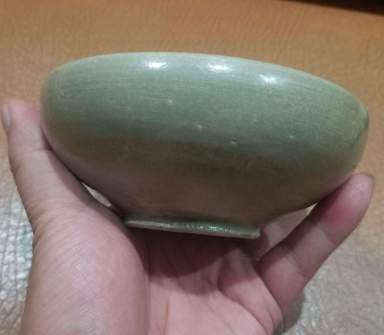 古玩陶瓷《唐五代》越窯洗拍賣，當(dāng)前價(jià)格18888元
