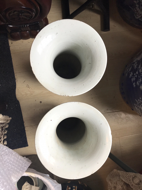 古玩陶瓷清中期青花纏枝蓮紋囍字花觚(精品)拍賣,當前價格12000元