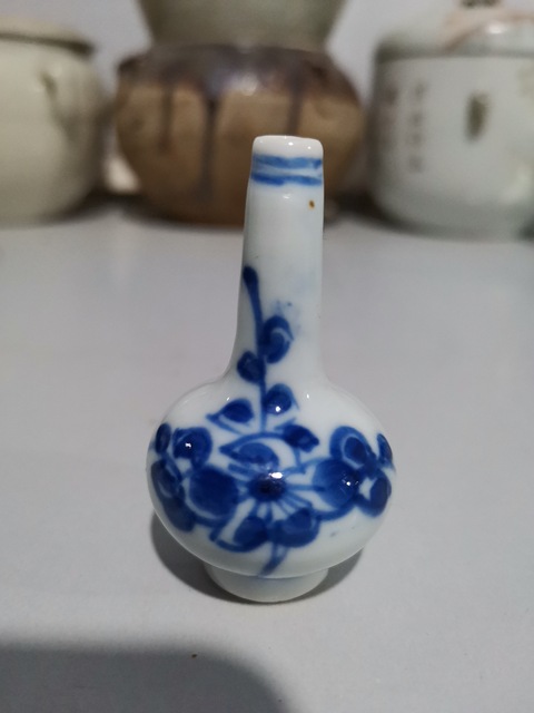 古玩陶瓷康熙青花天球瓶拍賣，當前價格980元