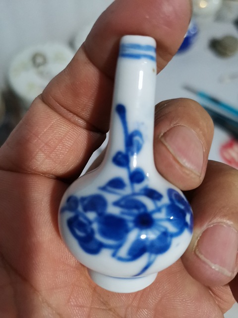 古玩陶瓷康熙青花天球瓶拍賣，當前價格980元