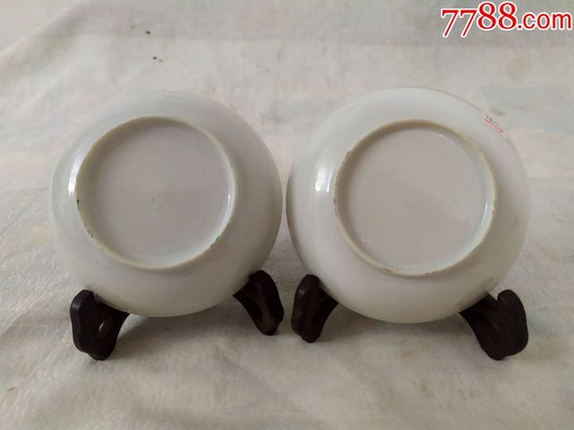 古玩陶瓷彩繪花卉紋盤拍賣,當前價格860元