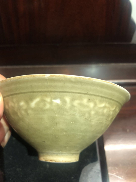 古玩陶瓷青釉印花花卉紋碗拍賣,當前價格16888元