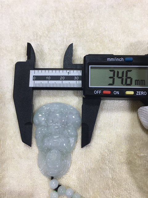 古玩玉器觀音拍賣，當前價格580元